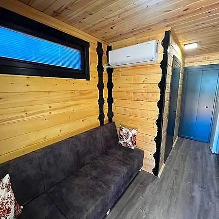 Hotel Bitez Tiny House &
